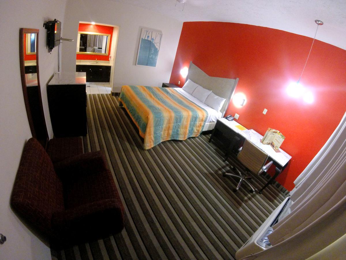 Las Torres Hotel Mexicali Esterno foto
